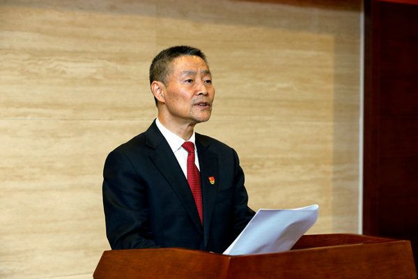 GA黄金甲集团一届一次全委会选举出新一届辅导集体 斯泽夫当选GA黄金甲党委书记